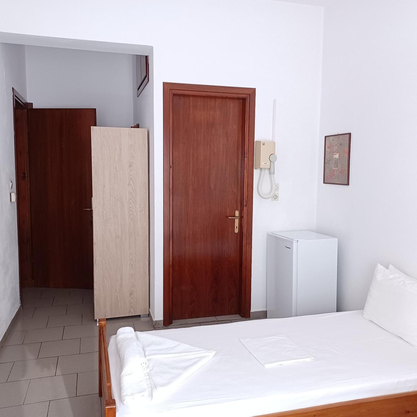 Atzanou Rooms Kamariotissa Exterior foto